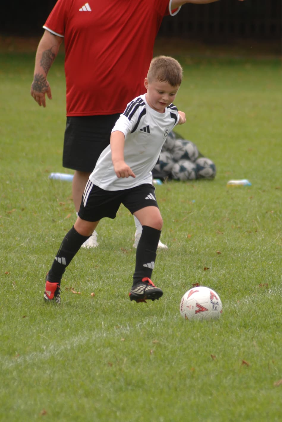 Grimsby United U8 Cosmos matchday action