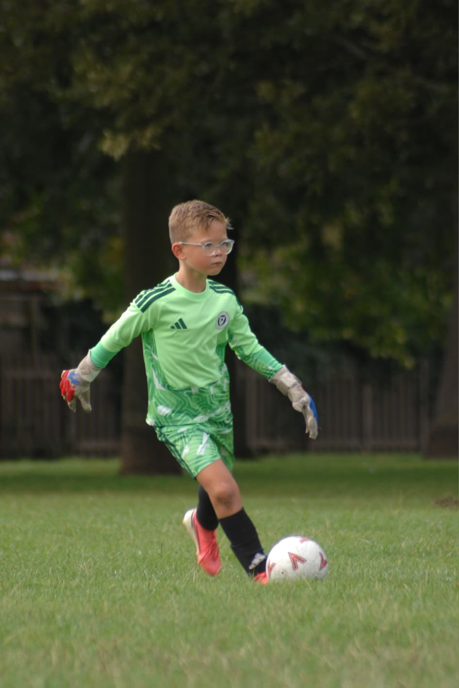 Grimsby United U8 Cosmos matchday action