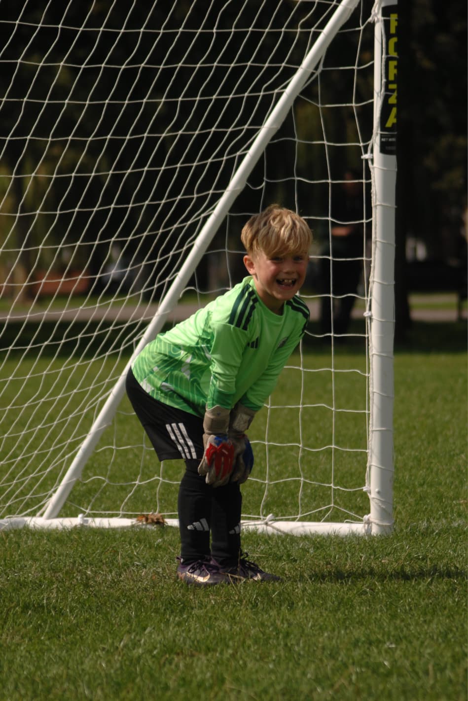 Grimsby United U8 Cosmos matchday action